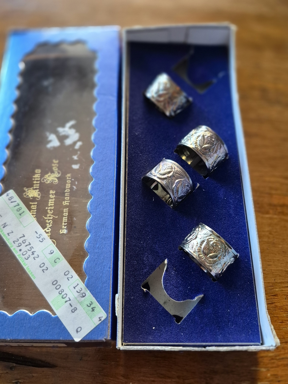 Vintage Original Antiko Siver Plated Engraved Napkin Rings